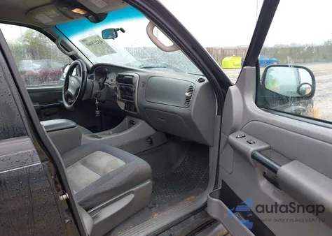 2004 Ford Explorer Sport Trac Adrenalin/Xls/Xlt from USA, damaged, VIN 1FMZU77K94UC10781